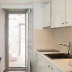 Athina Exquisite Апартаменты *