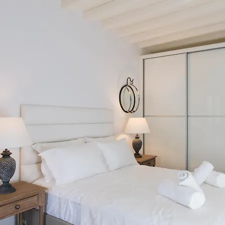 Апартаменты Athina Exquisite *