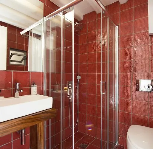 Athina Exquisite Houses